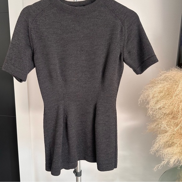 Salvatore Ferragamo Charcoal Knit Sweater 100% fleece wool vintage medium - Picture 6 of 6